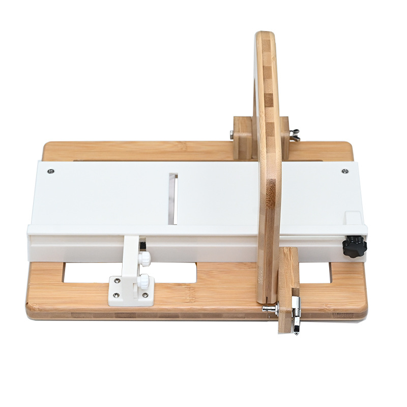 Soap Making Process - オールインワンワイヤーソープカッティングワークベンチ、コールドプロセスソープ製造用の手作りソープカッターおよびトリミングツール