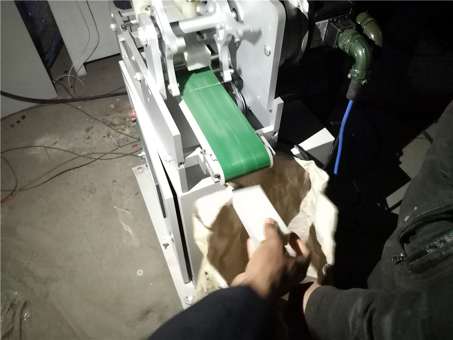 多機能石鹸製造機、石鹸プレス機、石鹸切断機付き石鹸製造ライン - Soap Making Machine のレビューと価格
