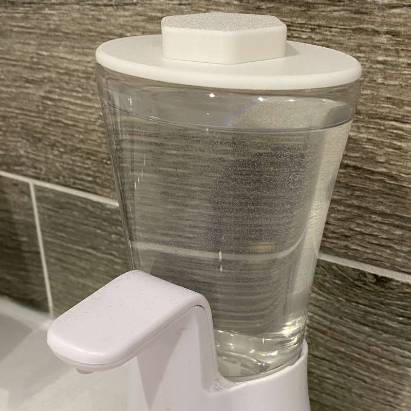 ナット型のソープディスペンサー交換用蓋、標準ポンプボトルに対 - Soap Making Jar のレビューと価格