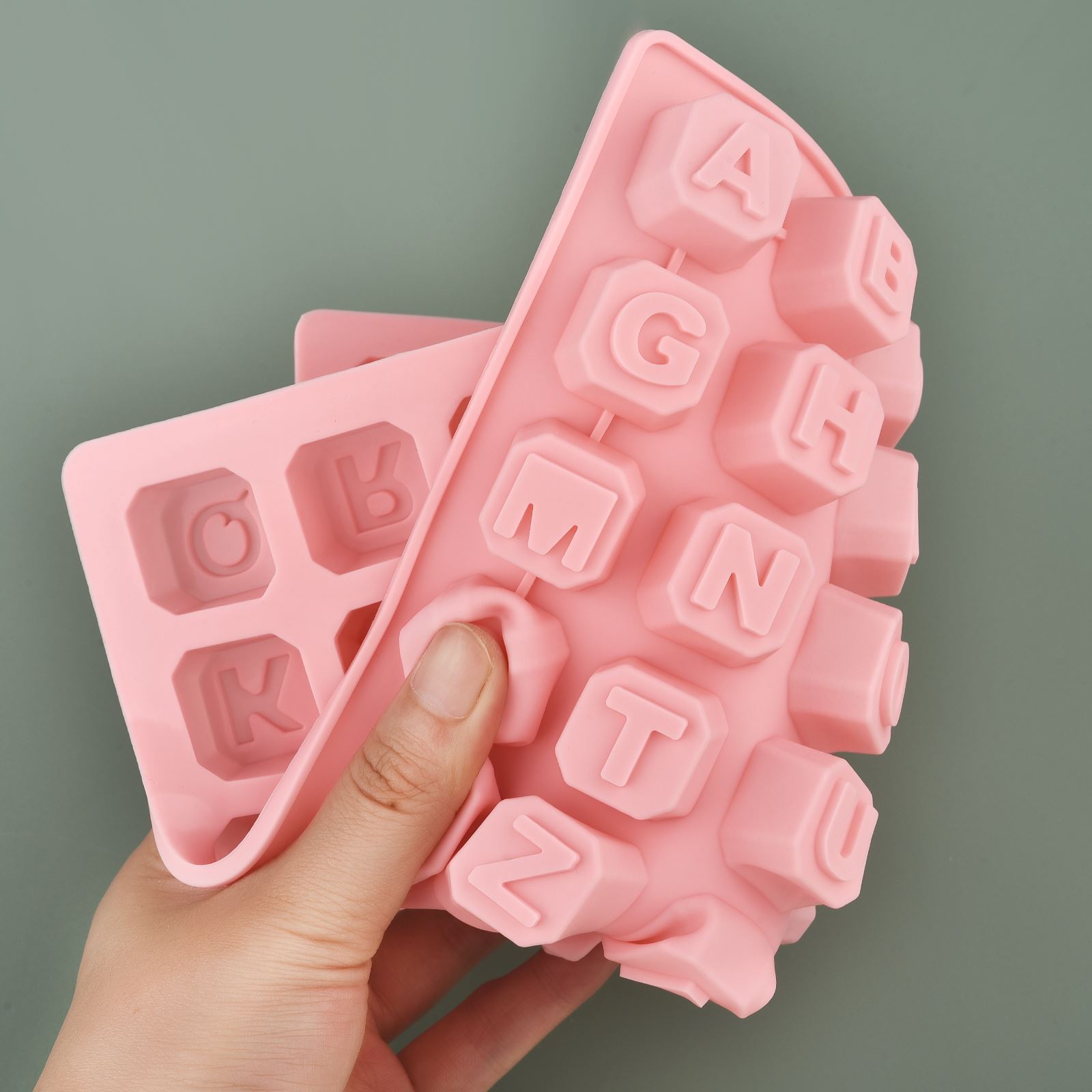 48 文字英語アルファベット文字シリコーン型石鹸型ケーキカッ - Soap Making Party のレビューと価格